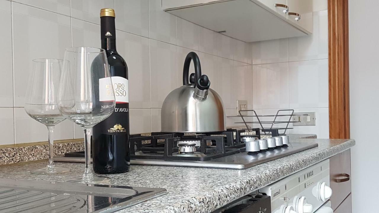 Loft Baia Di Giardini公寓 外观 照片