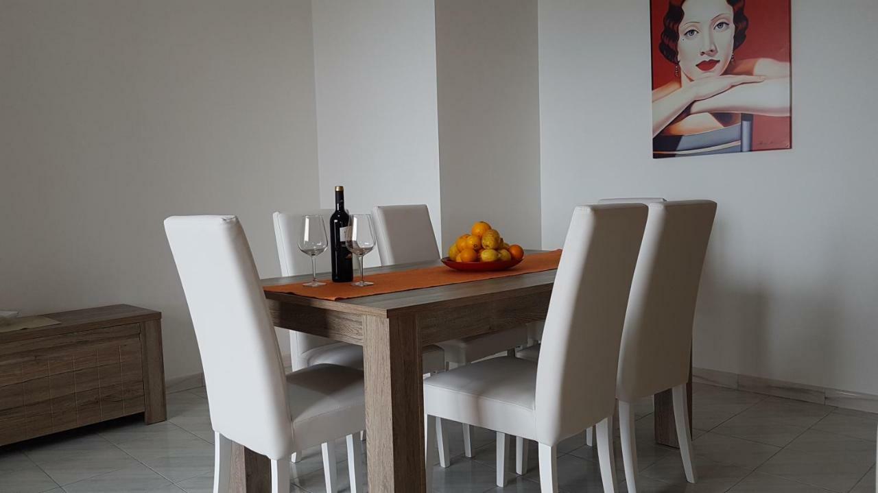 Loft Baia Di Giardini公寓 外观 照片